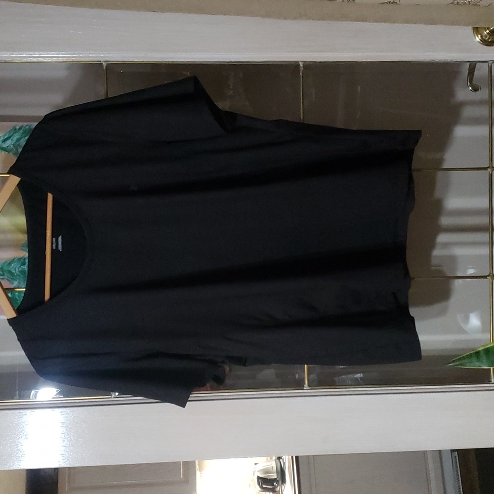 Champion Ladies Black Short Sleeve Top.  Size XXL